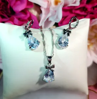 Conjunto Plata 925 y Circonias Con Lazos