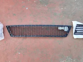 Rejillas Delanteras Seat Ibiza / Córdoba