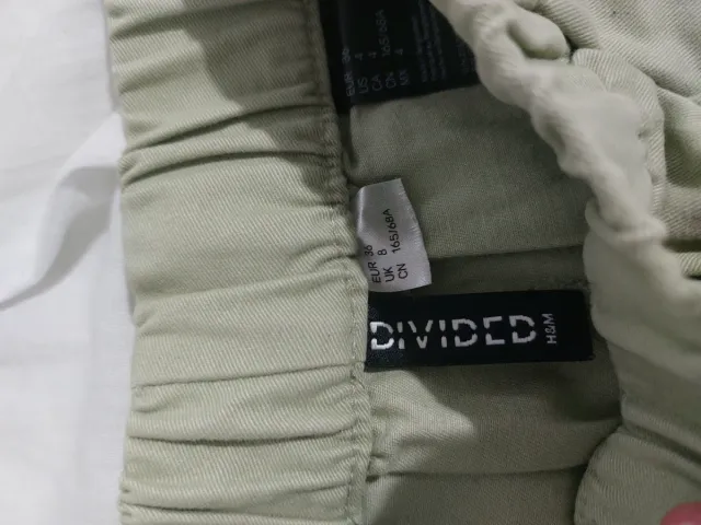 Pantalones cargo verdes y elegantes grises talla S