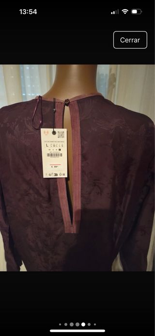 Vestido morado elegante