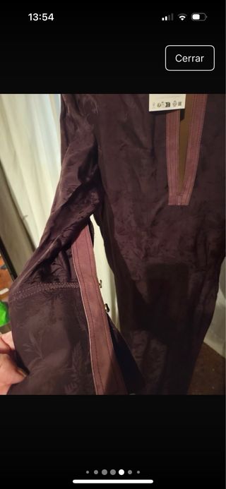 Vestido morado elegante