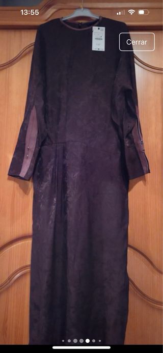 Vestido morado elegante