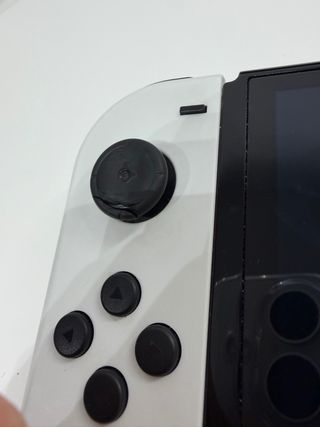 Nintendo Switch OLED + 2 Juegos Pokémon