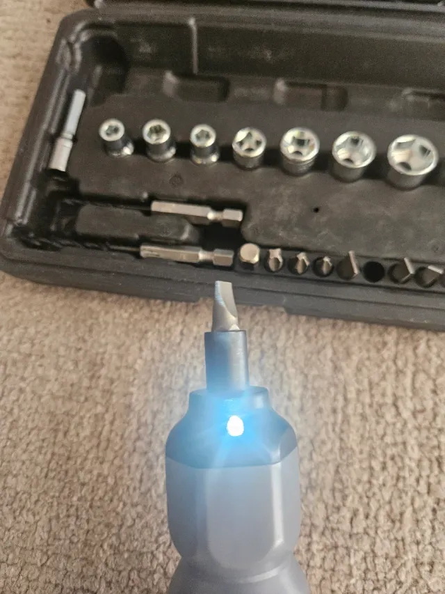 Mini cacciavite elettrico ricaricabile