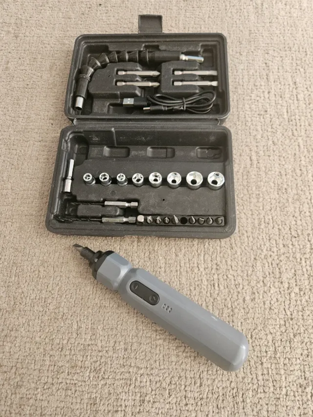 Mini cacciavite elettrico ricaricabile