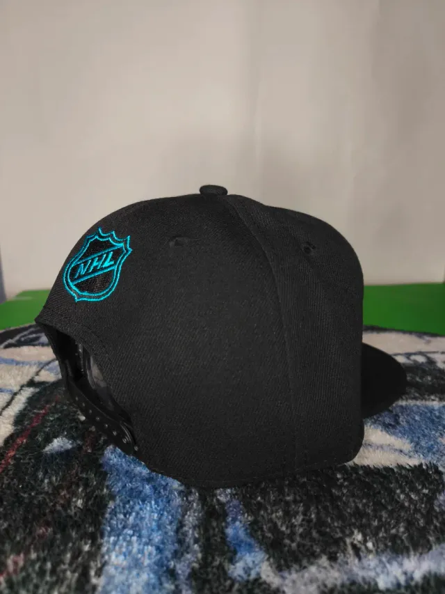 Gorra New Era Snapback NHL Sharks Negra