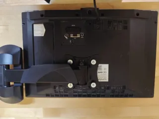 Televisor Negro Sunstech 18"