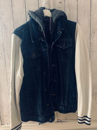 Cazadora vaquera con capucha Talla M