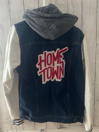 Cazadora vaquera con capucha Talla M