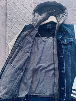 Cazadora vaquera con capucha Talla M