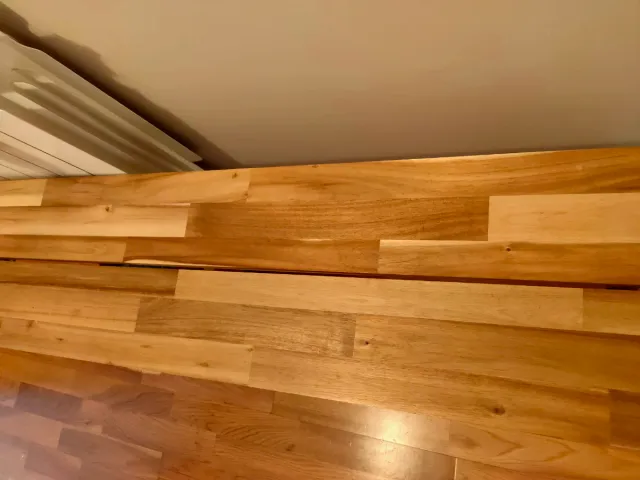 Banco skogsta de madera maciza Ikea.