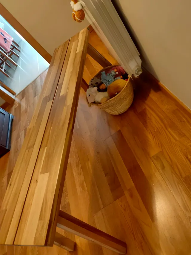 Banco skogsta de madera maciza Ikea.