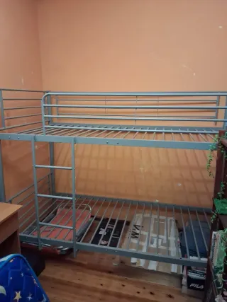 Litera de caño gris urgente