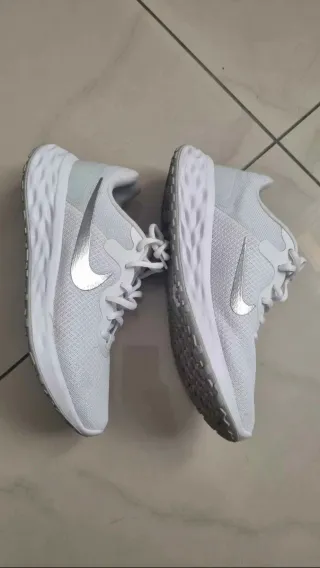 Nike Revolution 6 Mujer Talla 39