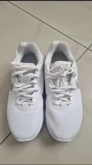 Nike Revolution 6 Mujer Talla 39