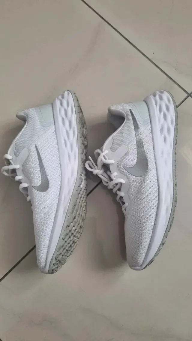 Nike Revolution 6 Mujer Talla 39