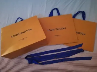 Bolsas de cartón Louis Vuitton