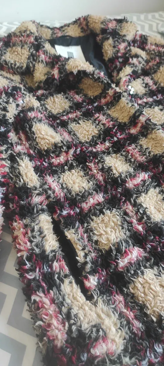 Abrigo pelo corto cuadros beige multicolor