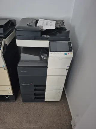 Konica Minolta Bizhub C454e Multifunción