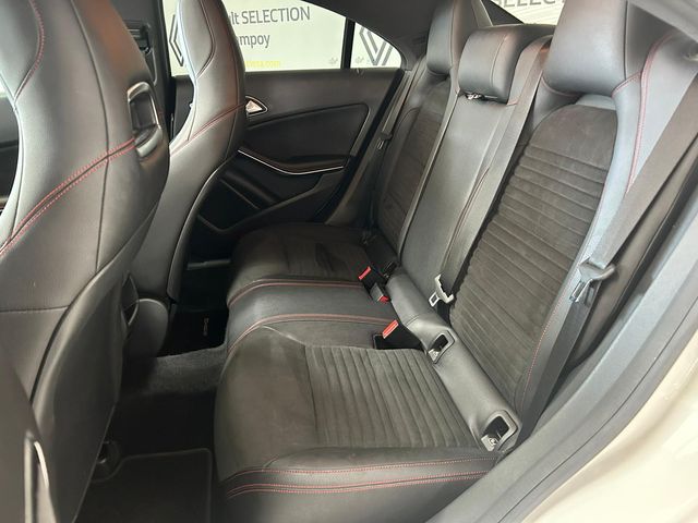 Mercedes-Benz Clase CLA 2016