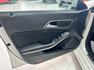 Mercedes-Benz Clase CLA 2016