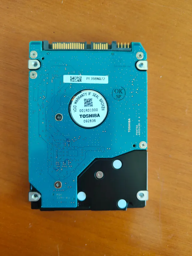 Disco Duro Toshiba 120GB HDD2H26 H ZK01 T