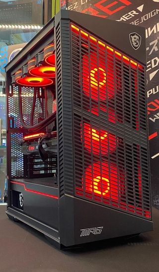 PC Gaming RTX 5070 + Ryzen 7 7700 ! ! NUEVO ! !