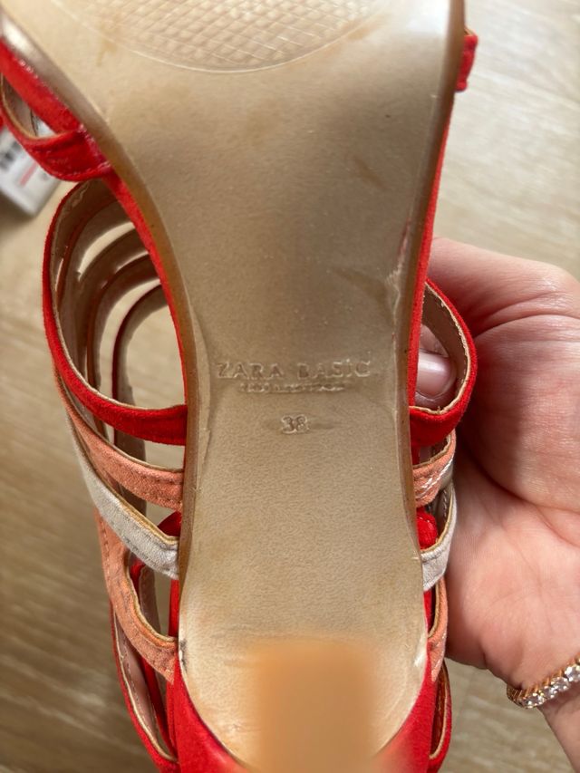 Sandalias tacón Zara multicolor