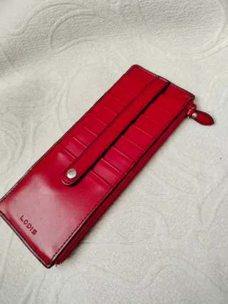 Cartera de piel roja Lodis