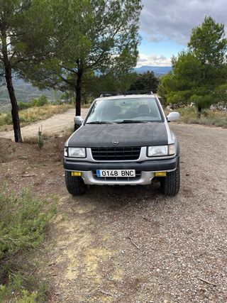 Opel Frontera B