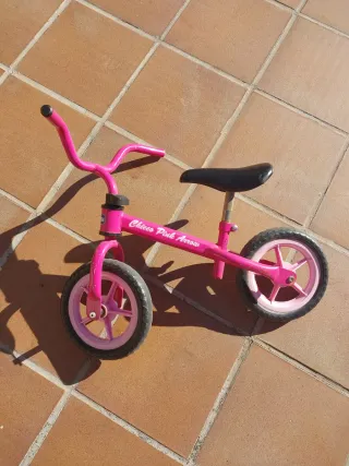 Bici de equilibrio rosa Chicco Pink Arrow