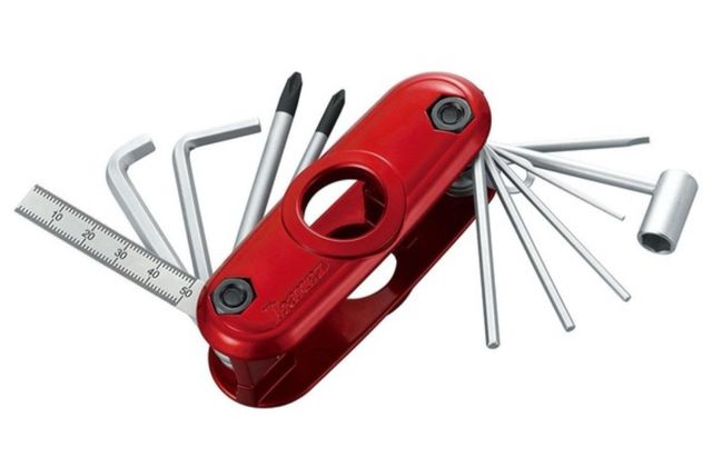 Herramienta Multiusos Ibanez Roja