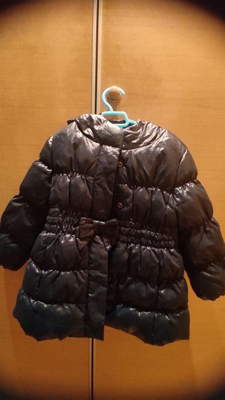 Abrigo niña azul oscuro parece negro