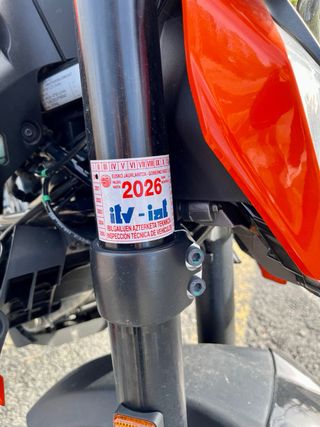 KTM DUKE 125 Naranja