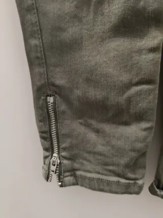 Pantalón Cargo Verde Talla M