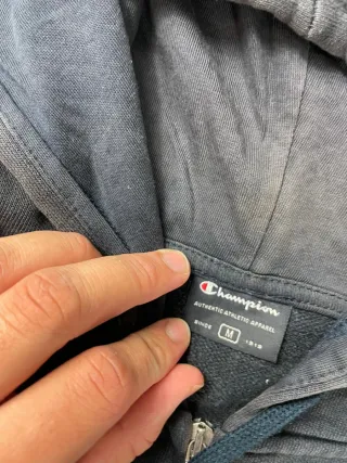 ¡¡OFERTA!! Talla M Chaqueta Champion Azul