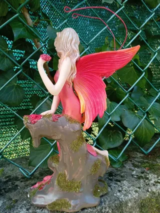 Deliziosa fatina Rastellih cm 25