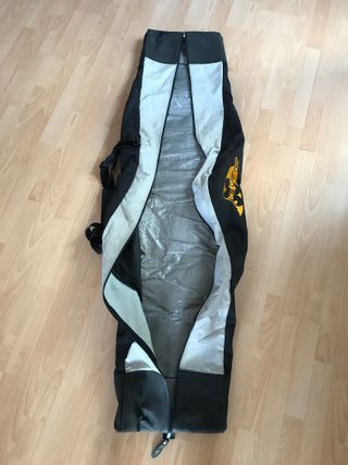 Snowboard Nitro 155 con funda