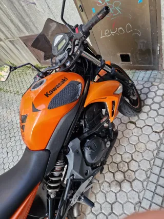 Kawasaki ER6N Naranja