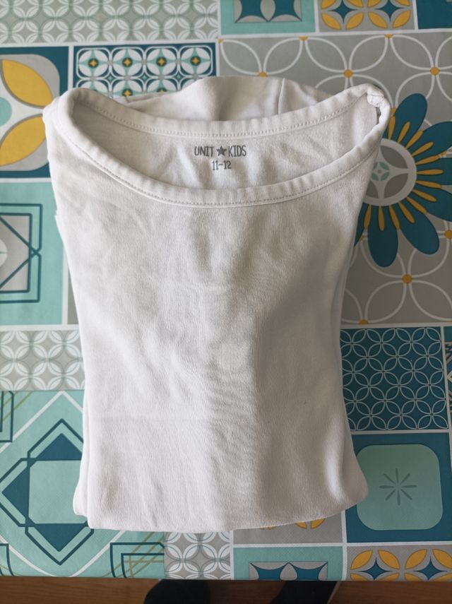 4  Camisetas interiores niño 10-12 años