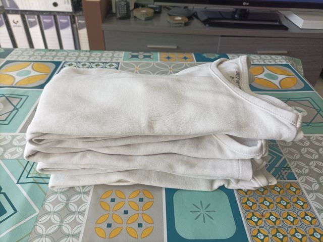 4  Camisetas interiores niño 10-12 años