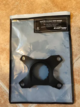 Araña Easton Cinch bcd 110x4.