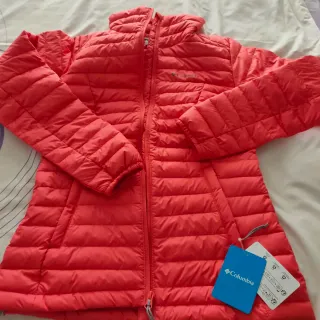 Cazadora plumífero Columbia coral