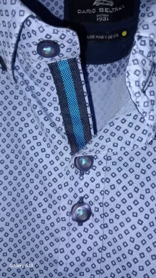 Camisa celeste estampada