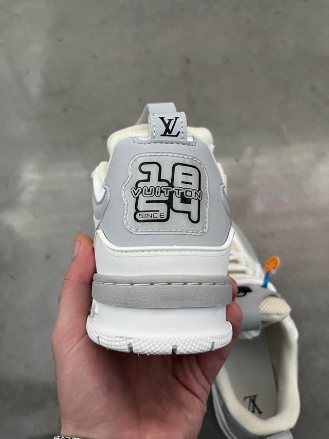 Louis Vuitton LV Skate grigie/bianche