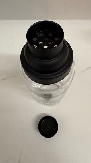 Shaker in vetro con misurazioni