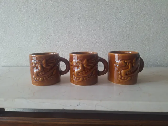 Juego 3 Tazas Cerámica Dragón Marrón