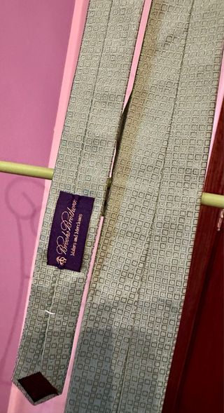 Cravatta Brooks Brothers in pura seta
