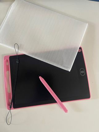 Lavagnetta elettronica rosa con pennino