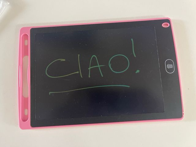 Lavagnetta elettronica rosa con pennino